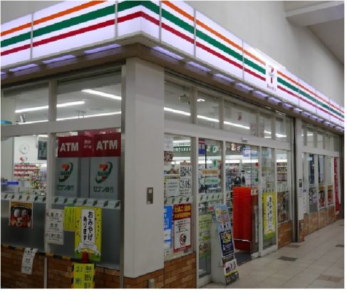 セブンイレブン ハートインJR兵庫駅改札口店の画像