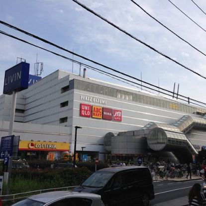 ユニクロ リヴィンオズ大泉店の画像