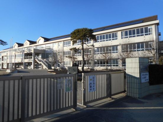 伊勢崎市立あずま中学校の画像