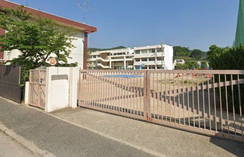 広島市立中山小学校の画像