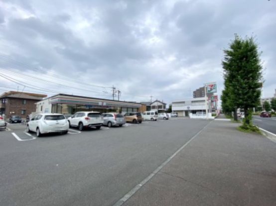 セブン-イレブン 前橋元総社町店の画像