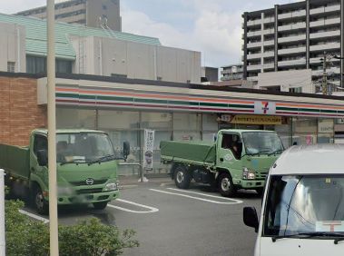 セブンイレブン 大阪鶴見2丁目店の画像