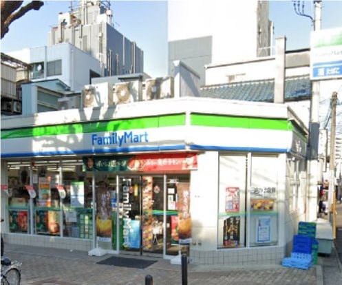 ファミリーマート 湊川公園南店の画像