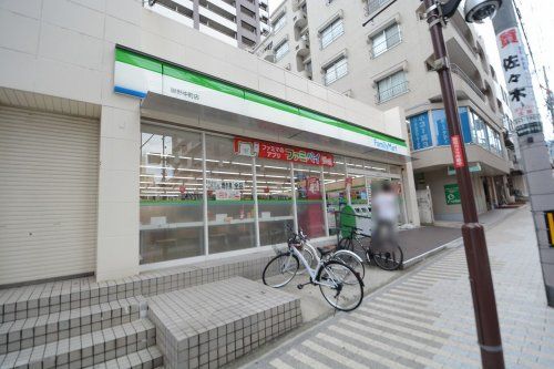 ファミリーマート 御影中町店の画像