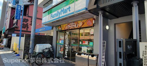 ファミリーマート びわ湖浜大津駅前店の画像