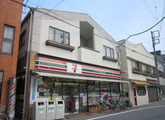 セブンイレブン 五本木店の画像