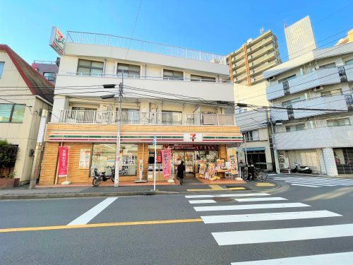 セブンイレブン 豊玉上店の画像