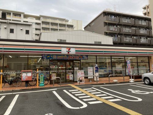 セブンイレブン 吹田江の木町店の画像