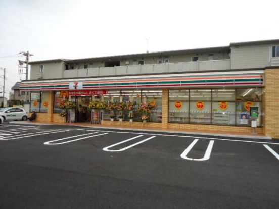セブンイレブン 藤沢菖蒲沢店の画像