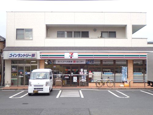 セブンイレブン 川崎田島町店の画像