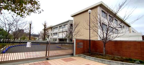 川崎市立さくら小学校の画像