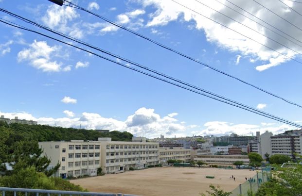 神戸市立舞子中学校の画像