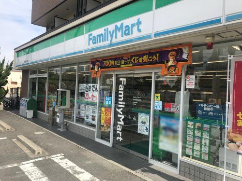 ファミリーマート 枚方招提北町店の画像