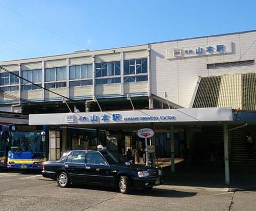 近鉄大阪線河内山本駅の画像