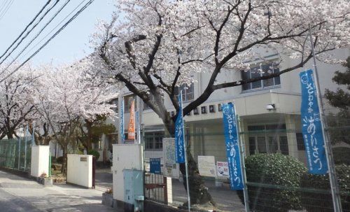 藤井寺市立道明寺中学校の画像