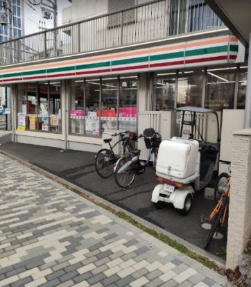 セブンイレブン 世田谷玉川店の画像