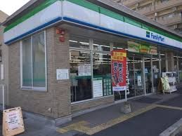 ファミリーマート 北田辺駅前店の画像