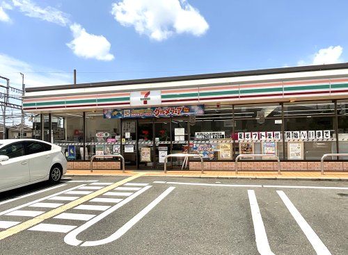 セブンイレブン【伏見向島津田町店】の画像