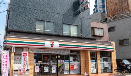 セブンイレブン 大田区東六郷3丁目店の画像