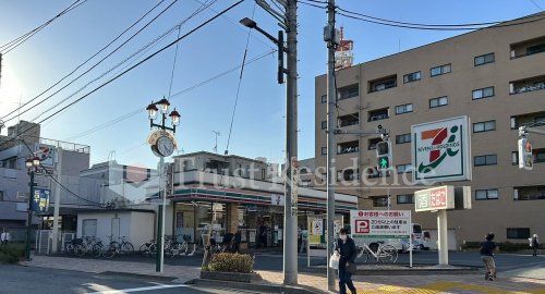 セブンイレブン 台東石浜店の画像