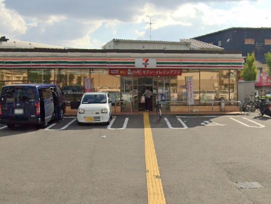 セブンイレブン寝屋川萱島東3丁目店の画像