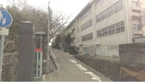 宝塚市立小浜小学校の画像
