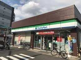 ファミリーマート 世田谷若林一丁目店の画像