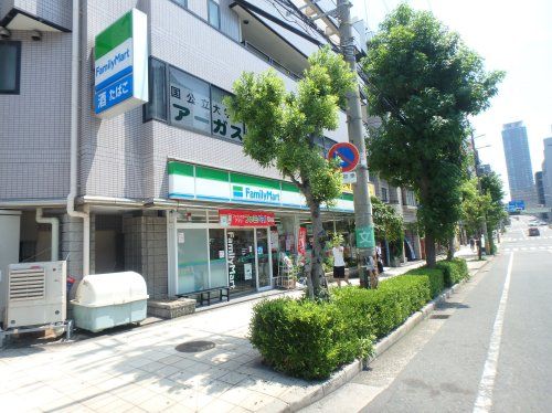 ファミリーマート 北河堀店の画像