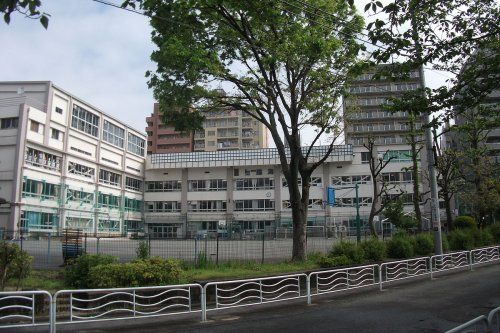 江東区立臨海小学校の画像