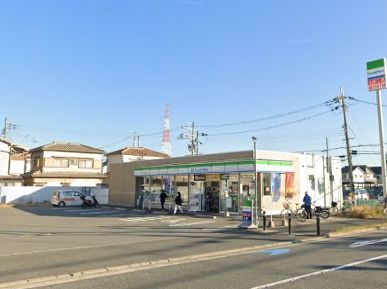 ファミリーマート茨木鮎川五丁目店の画像