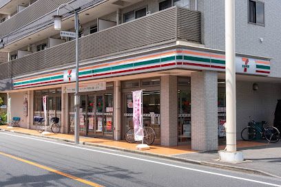 セブン-イレブン 練馬春日町１丁目店の画像