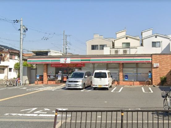 セブンイレブン摂津鳥飼西2丁目店の画像