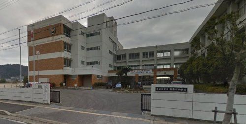 東近江市立能登川中学校の画像