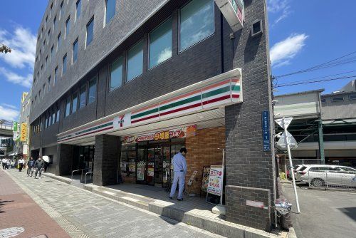 セブンイレブン 大阪森ノ宮中央1丁目店の画像