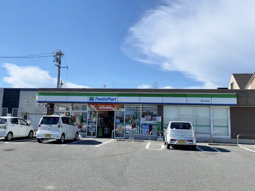 ファミリーマート 半田大池町店の画像