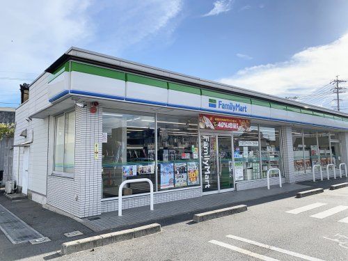 ファミリーマート 半田乙川店の画像