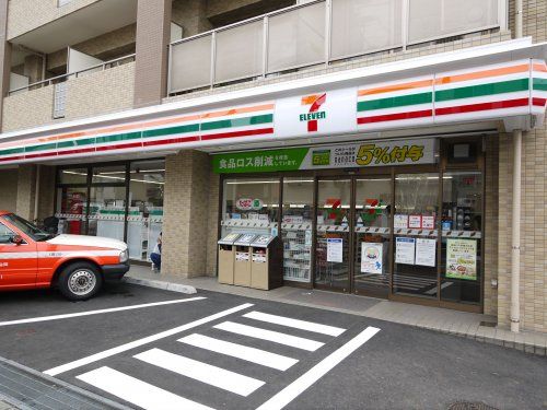 セブンイレブン 世田谷代田1丁目店の画像