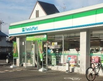 ファミリーマート 尼崎元浜町店の画像