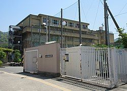 東大阪市立義務教育学校くすは縄手南校の画像