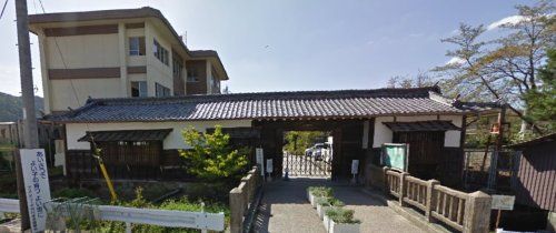 亀岡市立千代川小学校の画像