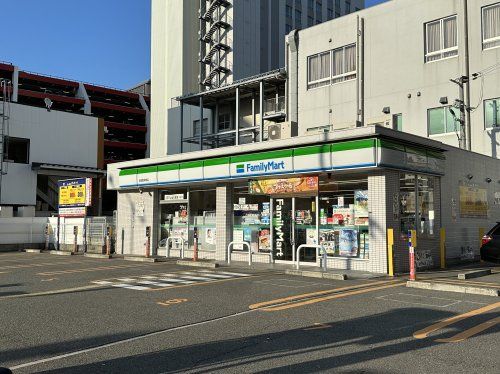 ファミリーマート 浪速敷津東店の画像