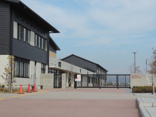 近江八幡市立桐原小学校の画像