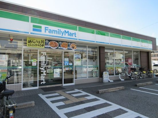 ファミリーマート 西宮上甲子園５丁目店の画像