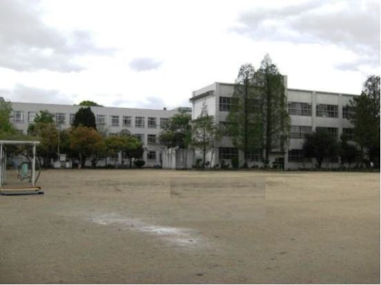 尼崎市立難波小学校の画像