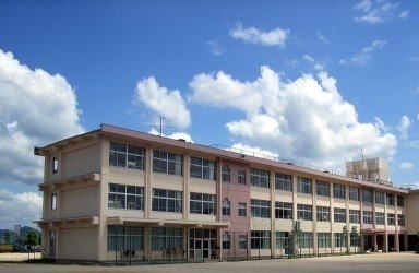 川西市立清和台南小学校の画像