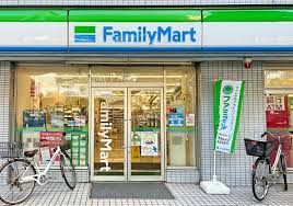 ファミリーマート 名北辻町二丁目店の画像