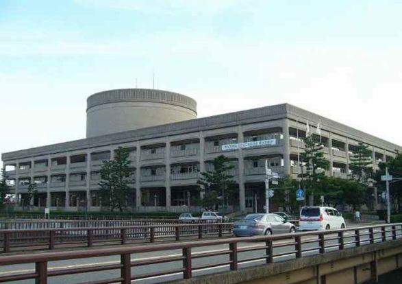 宝塚市役所の画像