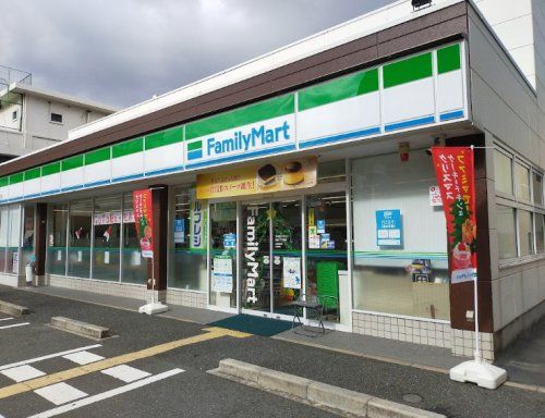 ファミリーマート 新森二丁目店の画像