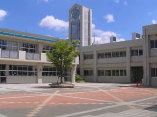 宝塚市立山手台小学校の画像