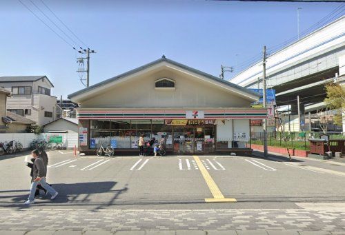 セブンイレブン 神戸魚崎南町4丁目店の画像